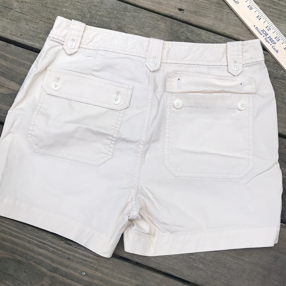 J Crew Cream Banana Yellow Button Shorts Sz 6 - Picture 5 of 8